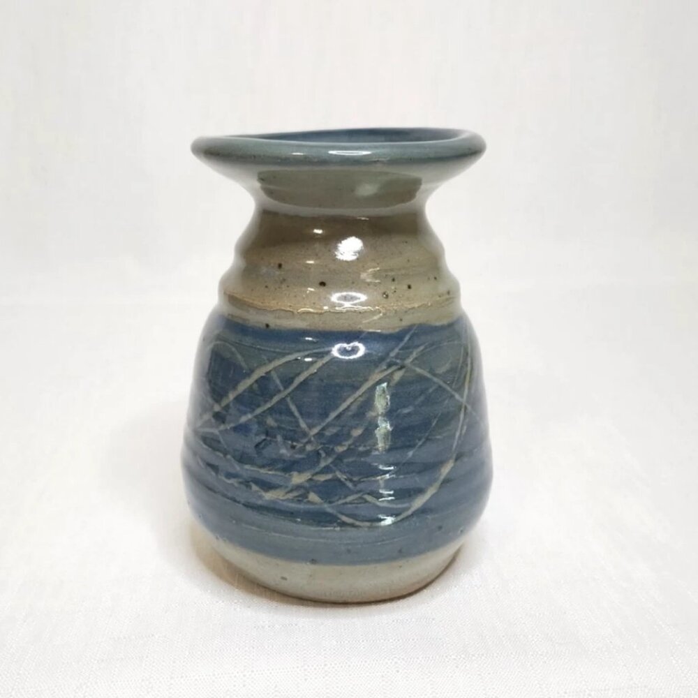 Vintage Clay Blue Gray Swirled Fully Glazed Studio Art Pottery Vase Signed